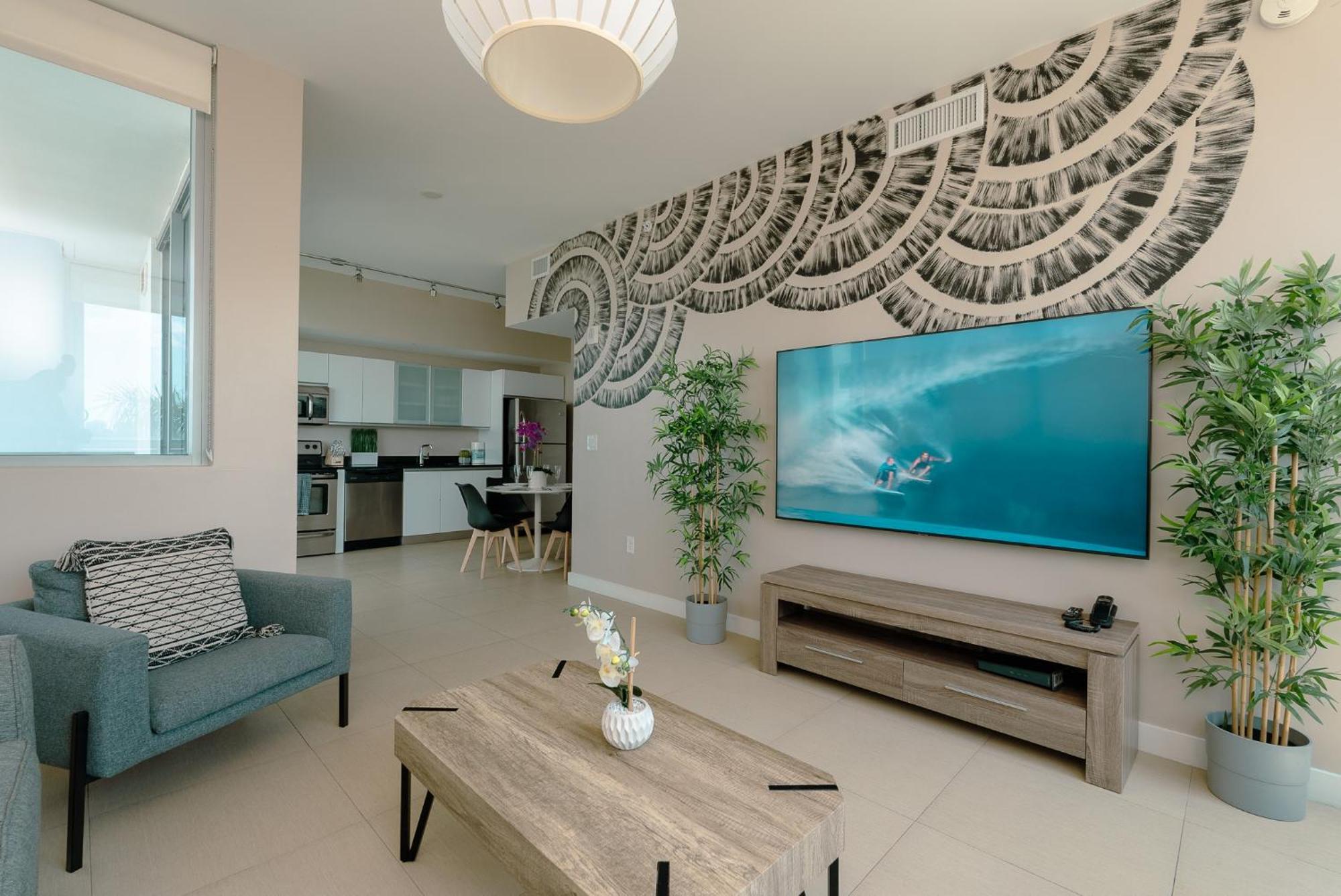 One-Bedroom Apartment City View with Balcony 03