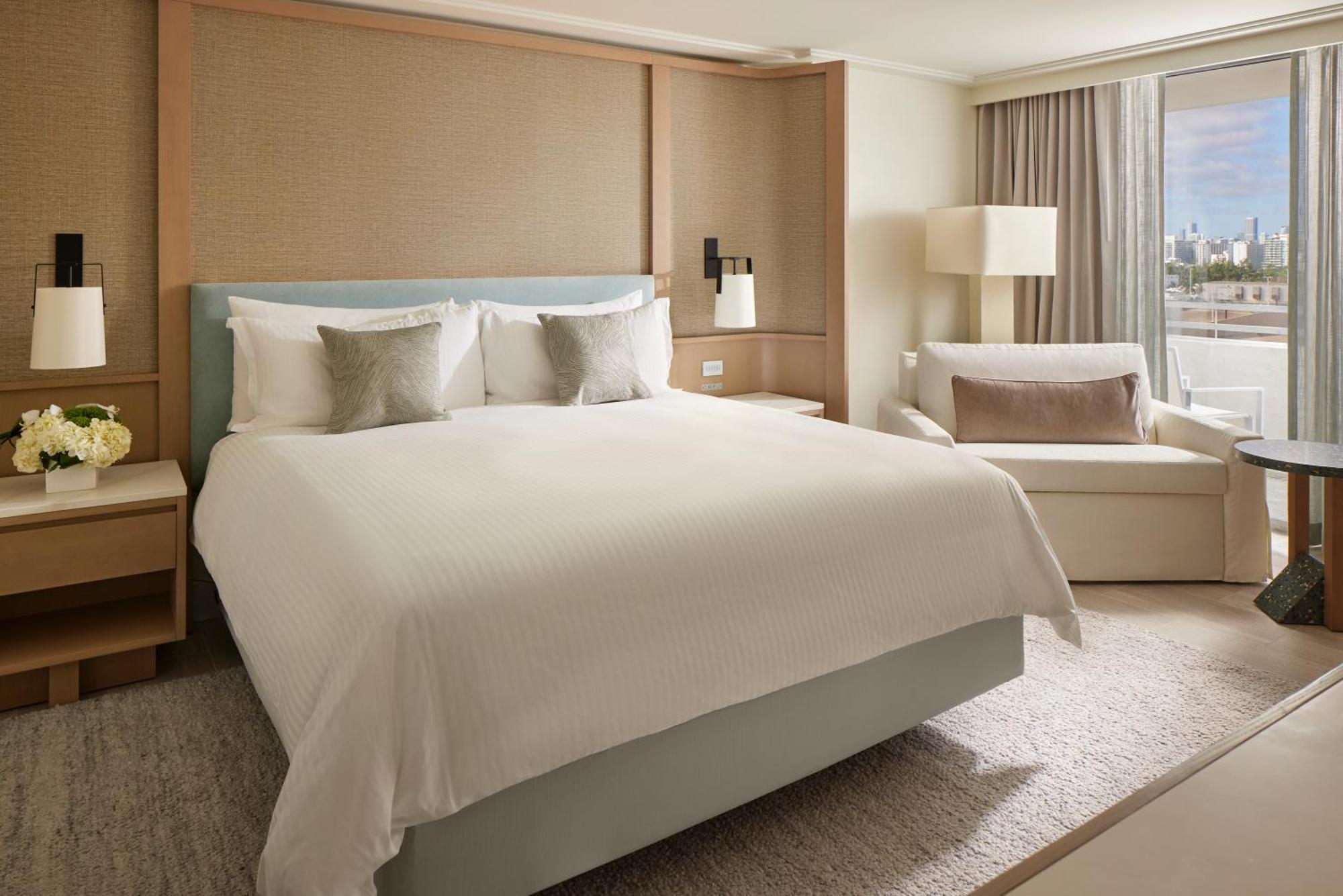 King Room with City Skyline View
