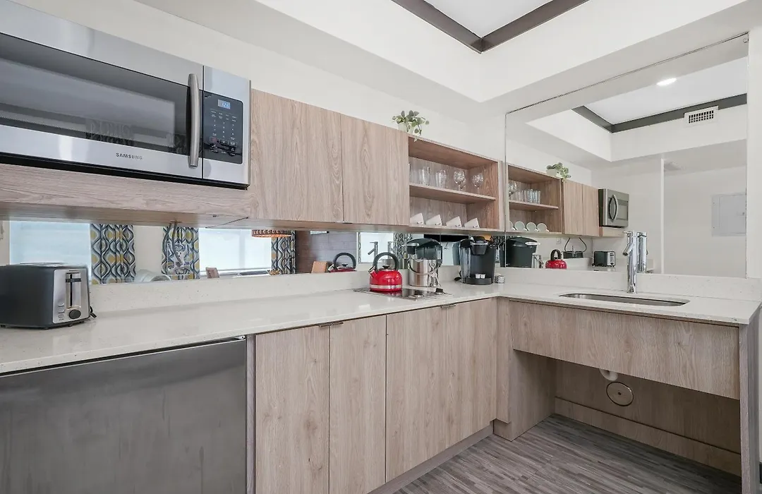 Metropole Suites South Beach-1