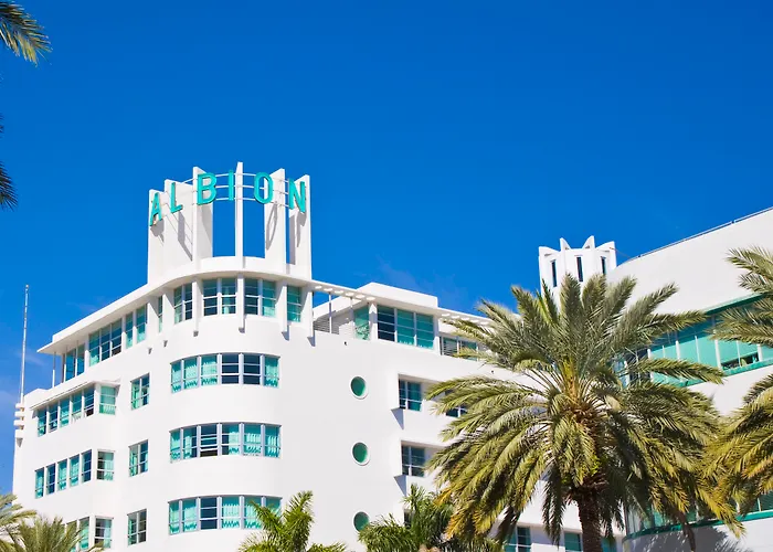Pet Friendly hotel: Albion Hotel