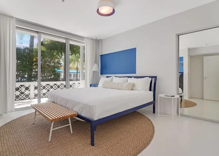 Vacation rental: Roami At 250 Collins