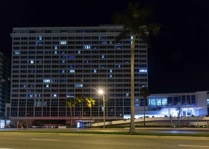 Hotel perto da faculdade: New Point Miami Beach Apartments